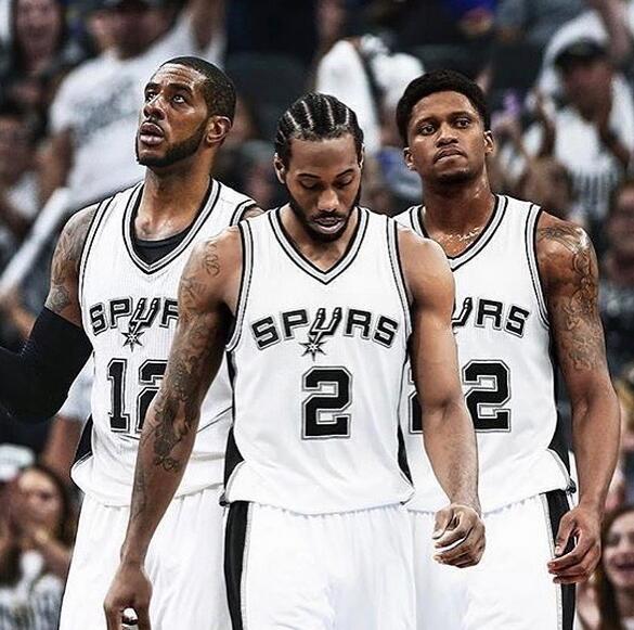 图片报：基米希在加练角球，本赛季他利用角球已送出四次助攻（图片报：基米希加强角球训练，本赛季角球助攻已达4次）